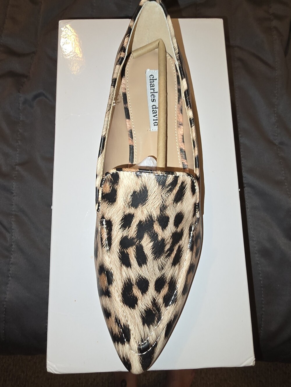 NWT Faux Leather Leopard Print Flats
